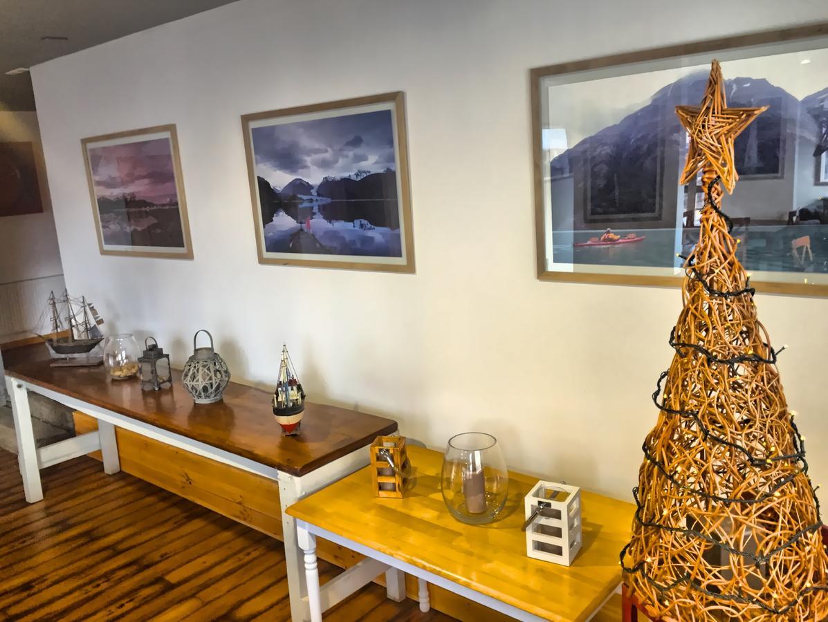 El Muelle Hotel Boutique Puerto Natales Exteriör bild