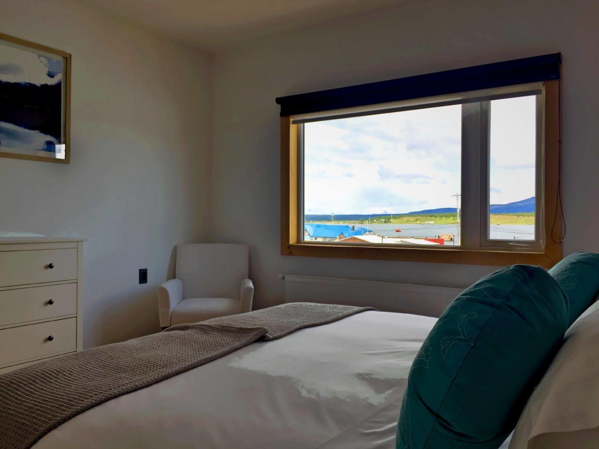 El Muelle Hotel Boutique Puerto Natales Exteriör bild